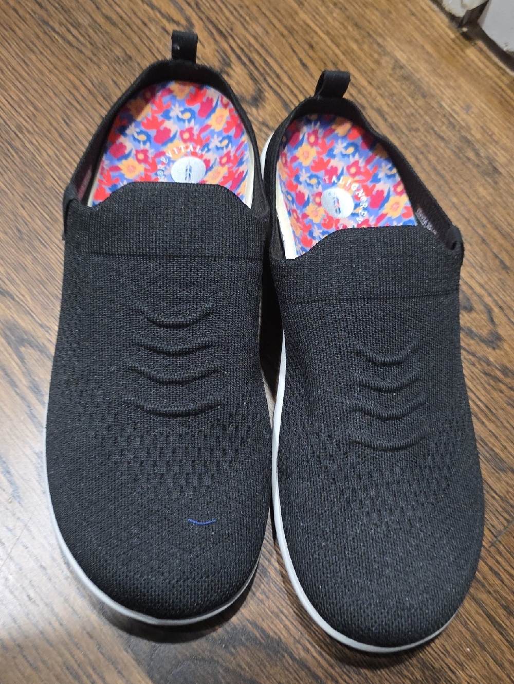 Women's Black Slip-On Knit Casual Shoes